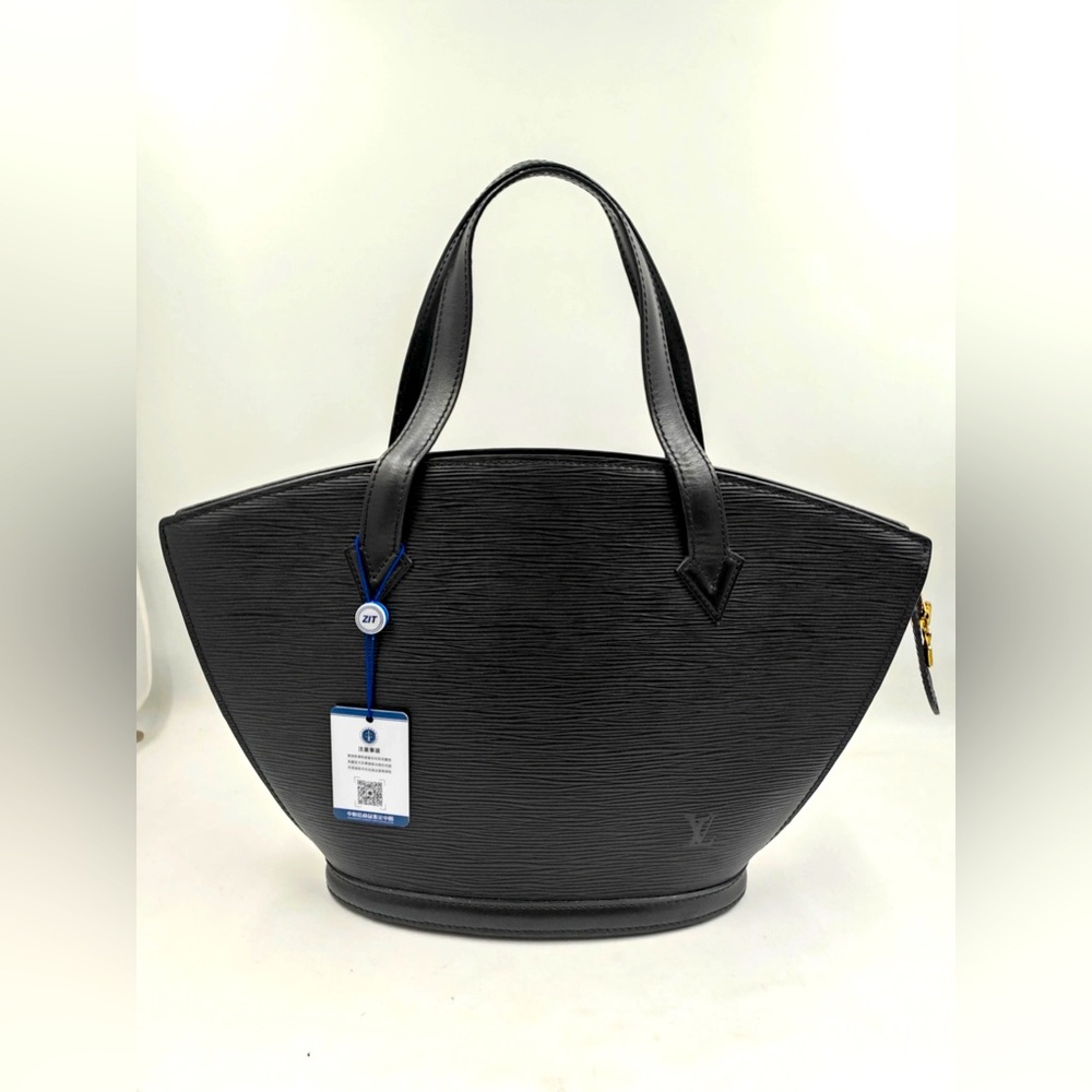 !SOLD🫡Authentic Louis Vuitton épi Saint Jacques hand bag